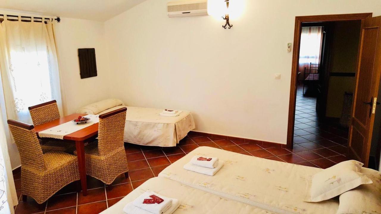 Casa Rural Piedras De Benquerencia מראה חיצוני תמונה